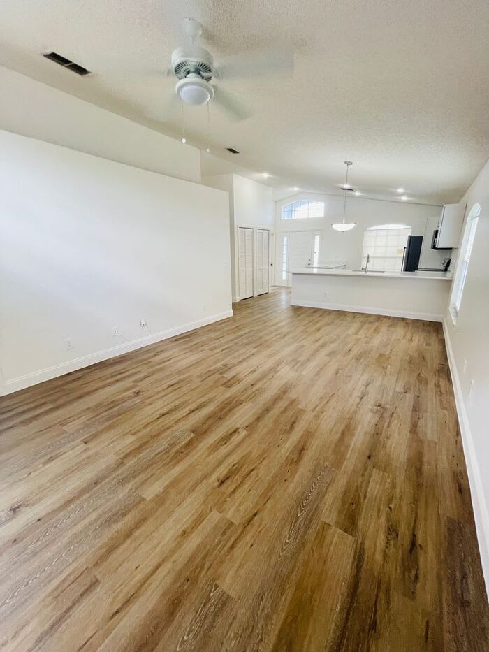 13403 Greenpointe Drive – photo 4
