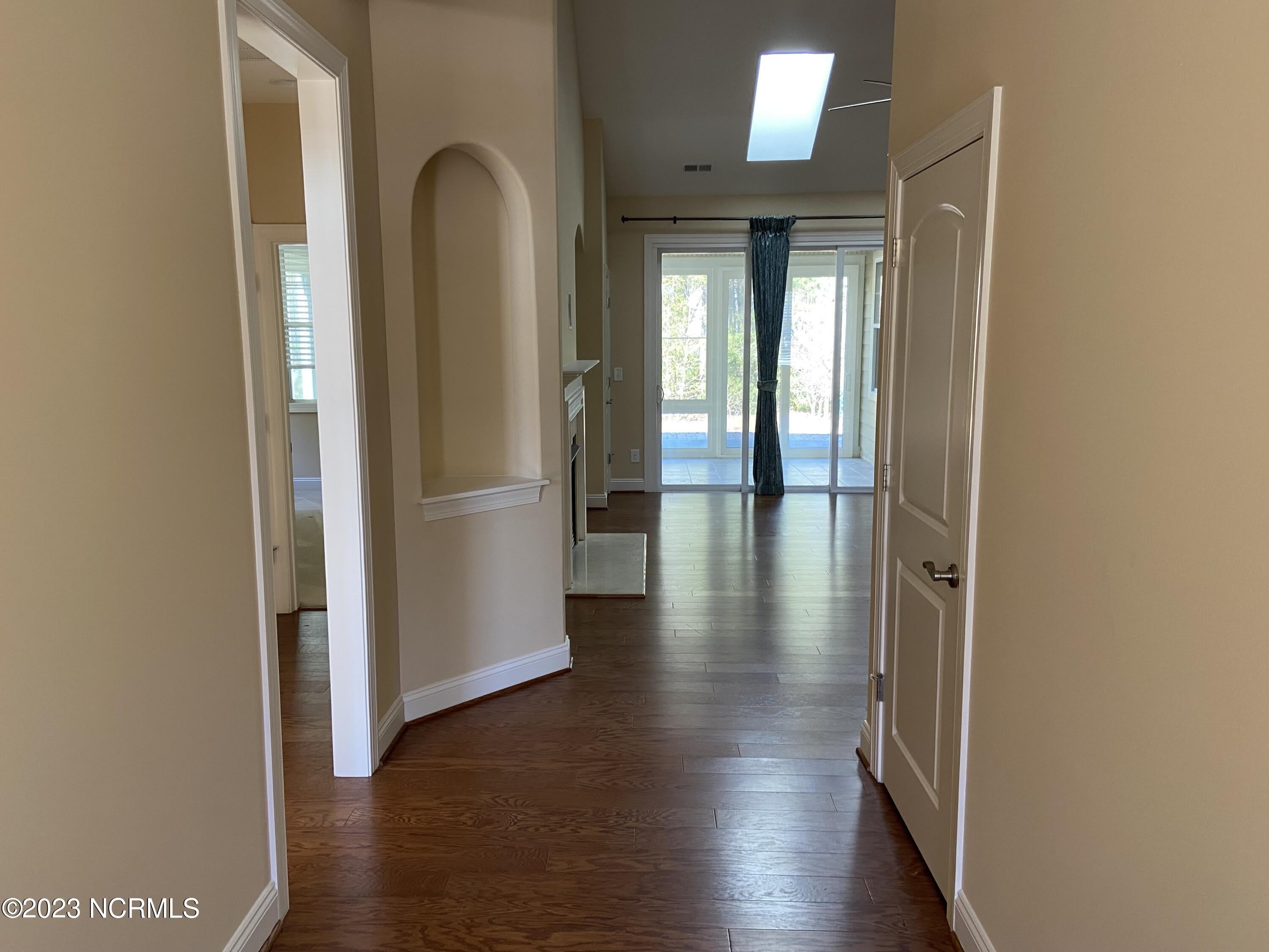 1113 Evangeline Drive – photo 2