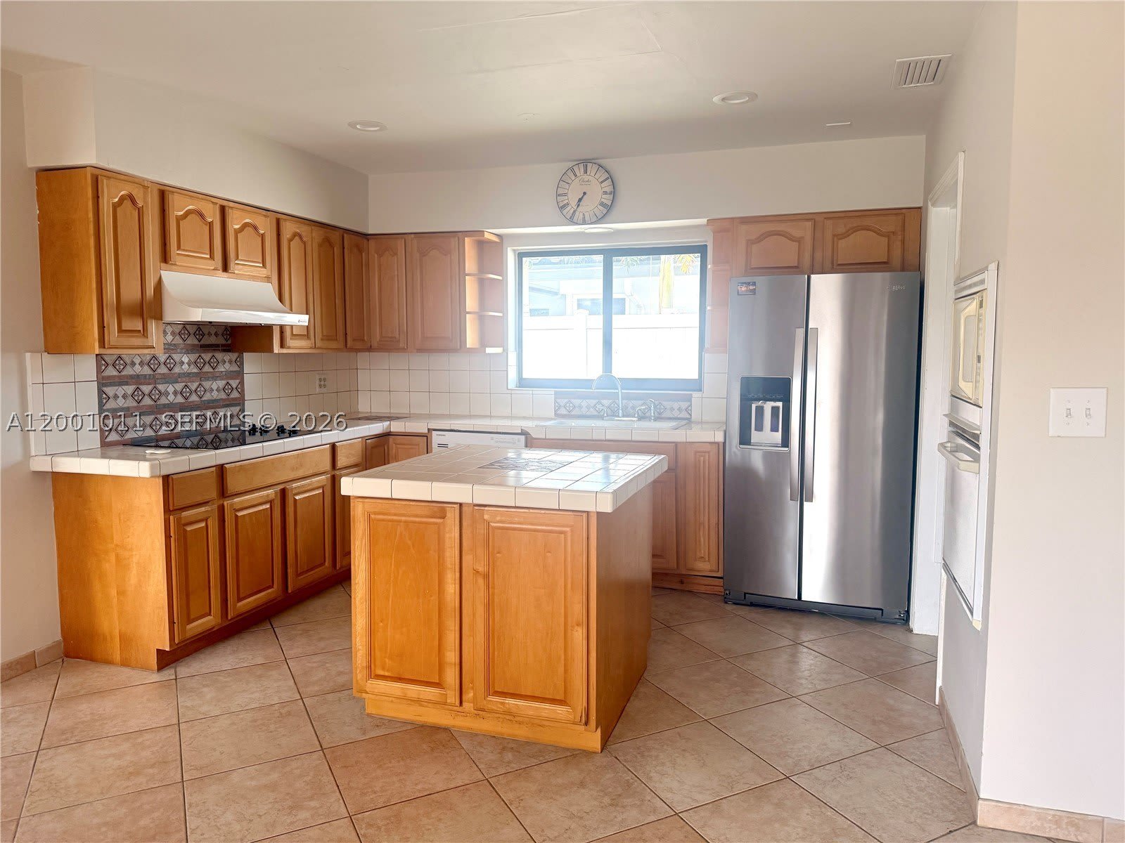 2730 NE 7th St – photo 4
