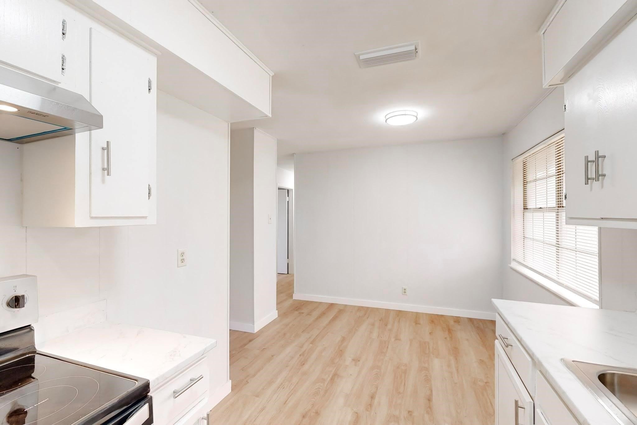 1208 S Benton Street – photo 5
