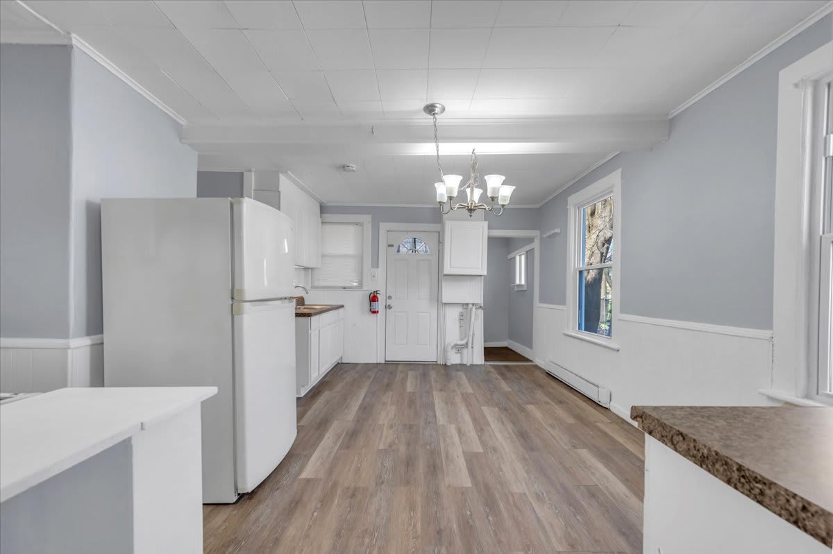 15 Thibault Ave – photo 4