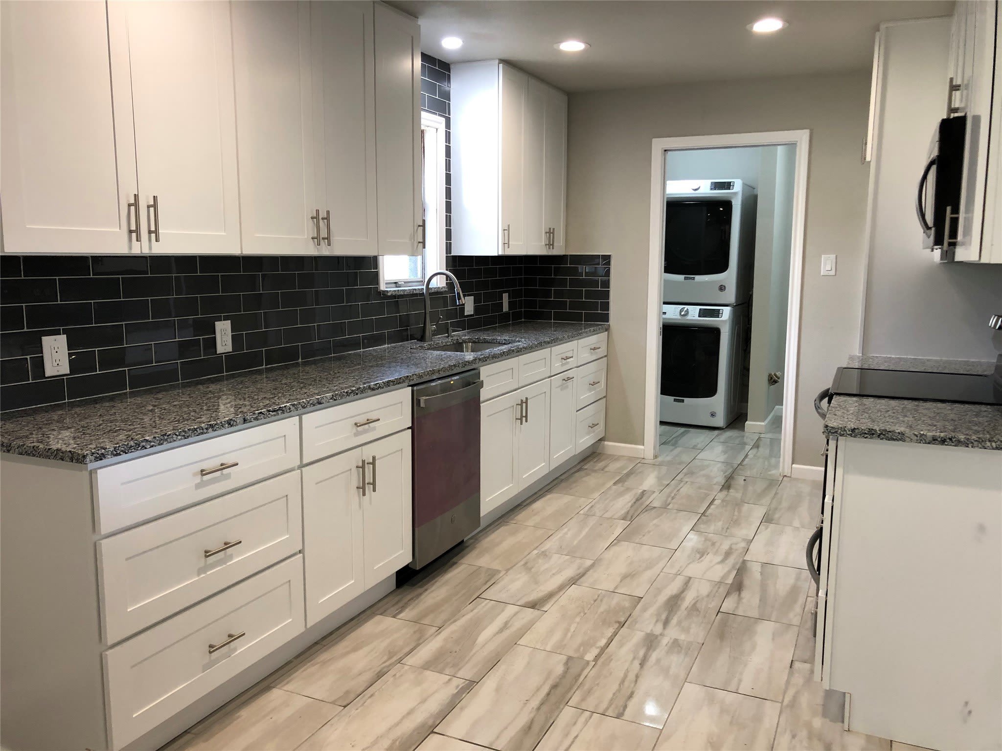 507 Colonial Drive – photo 5