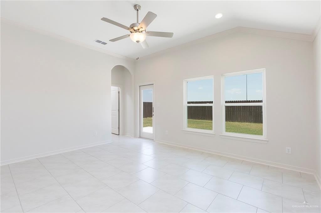 8406 N 33rd Lane – photo 5