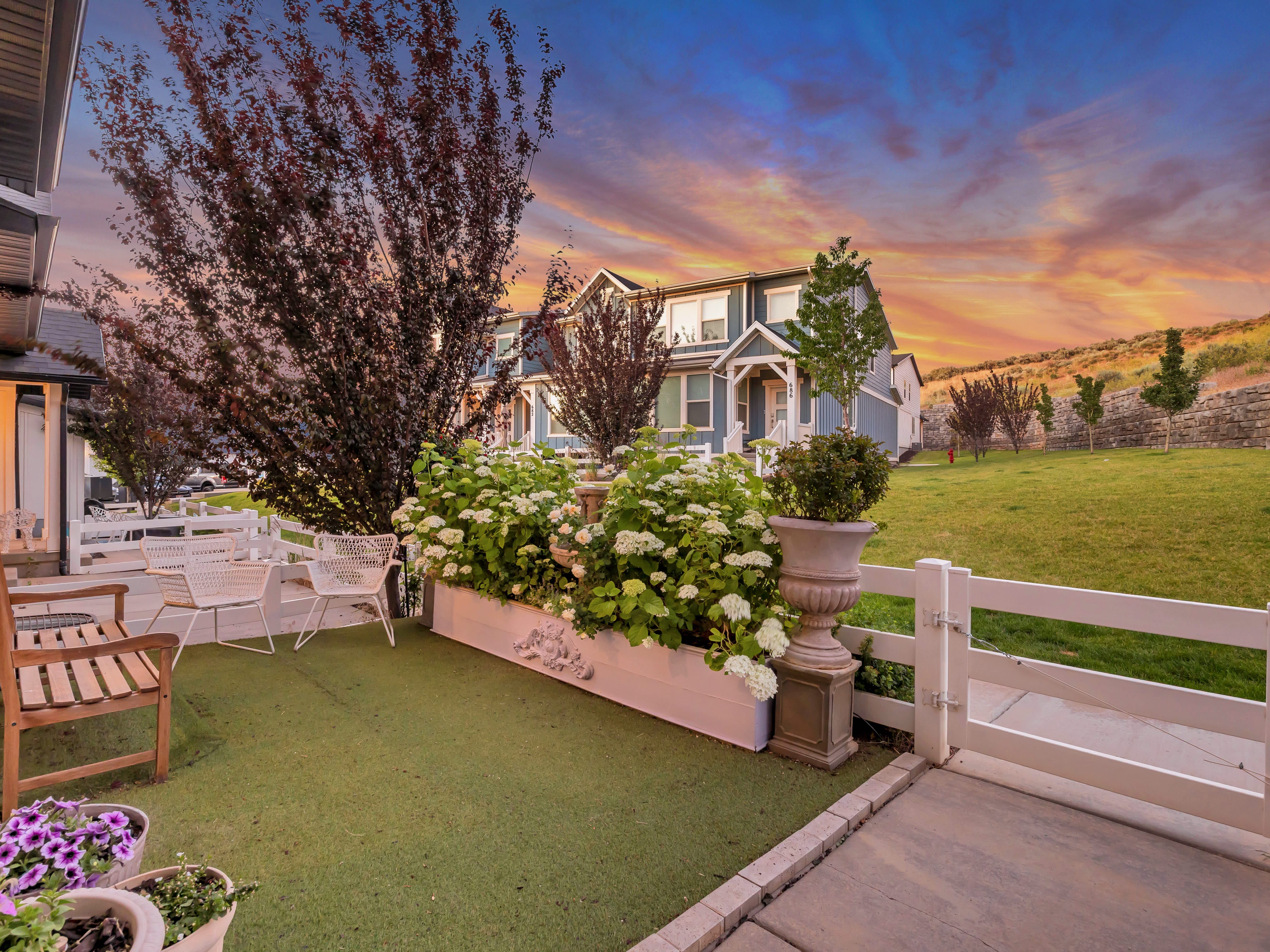 693 Grant Lane – photo 3