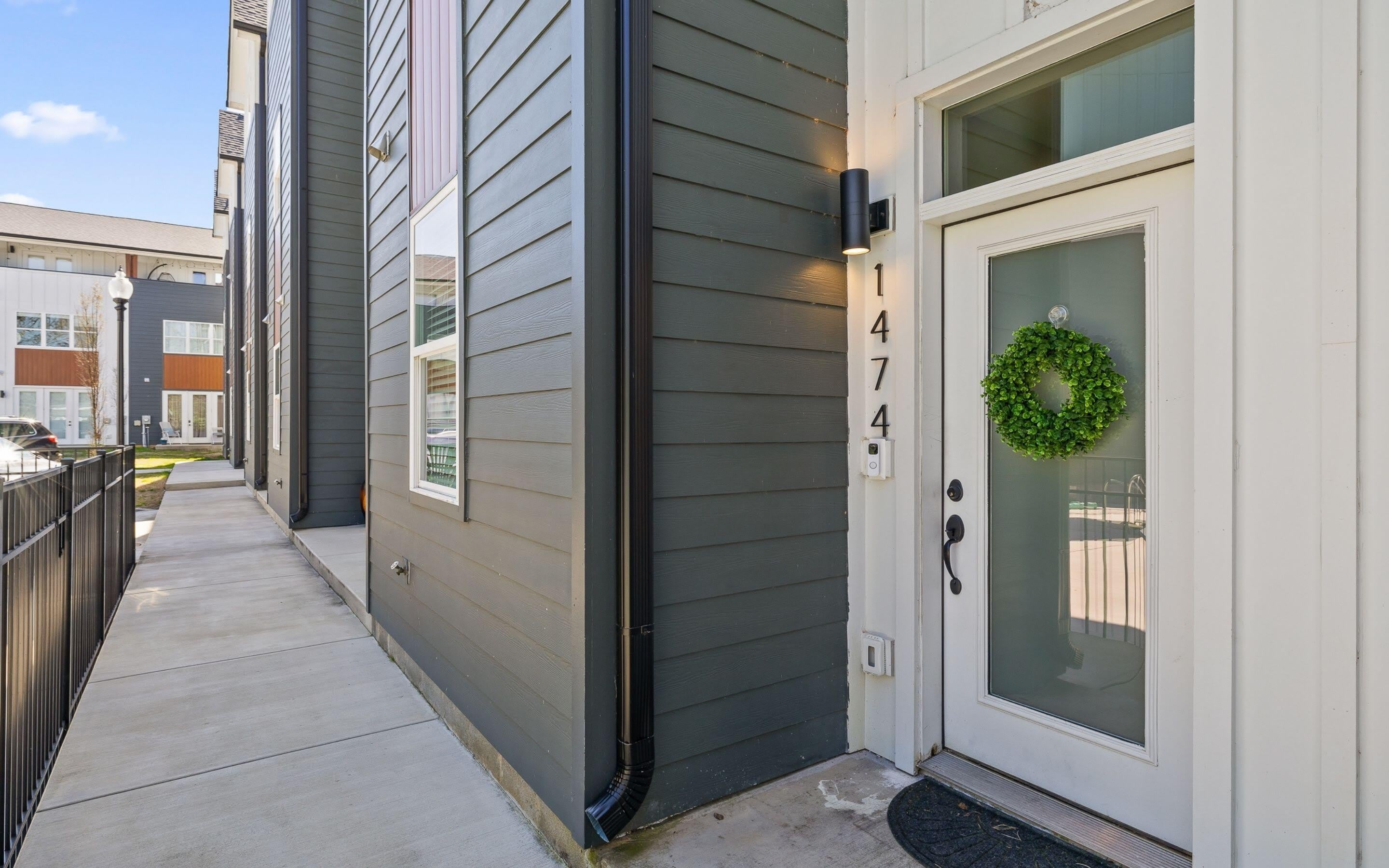 1474 Stockyard Place – photo 3