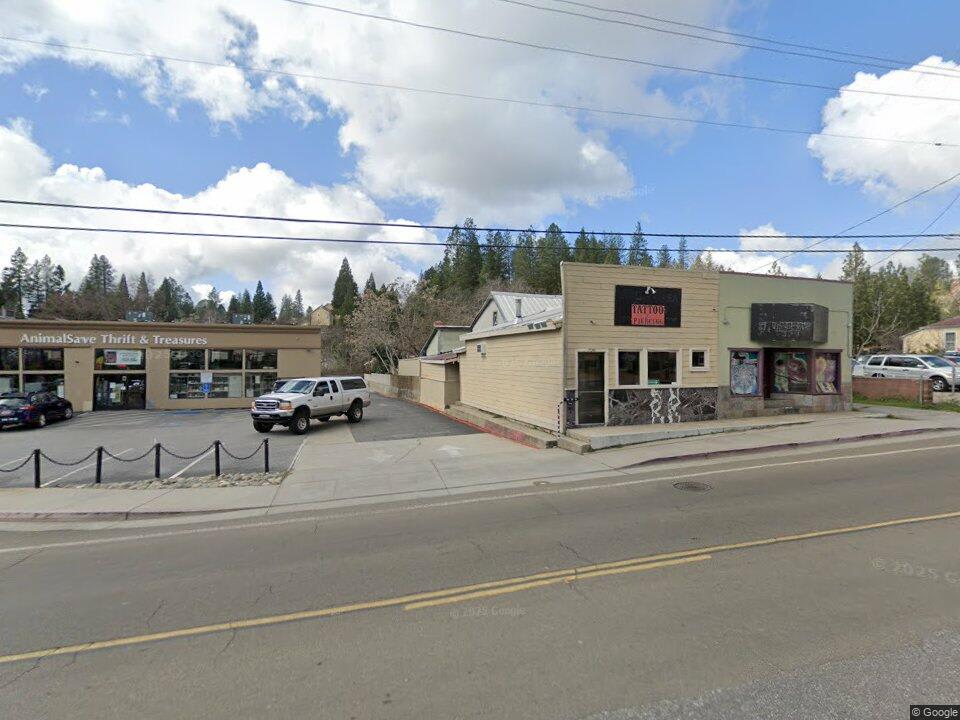 532 E. Main Street -Garage – photo 1