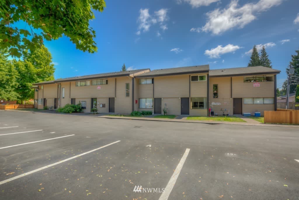 3035 Maryland Street #101 – photo 3