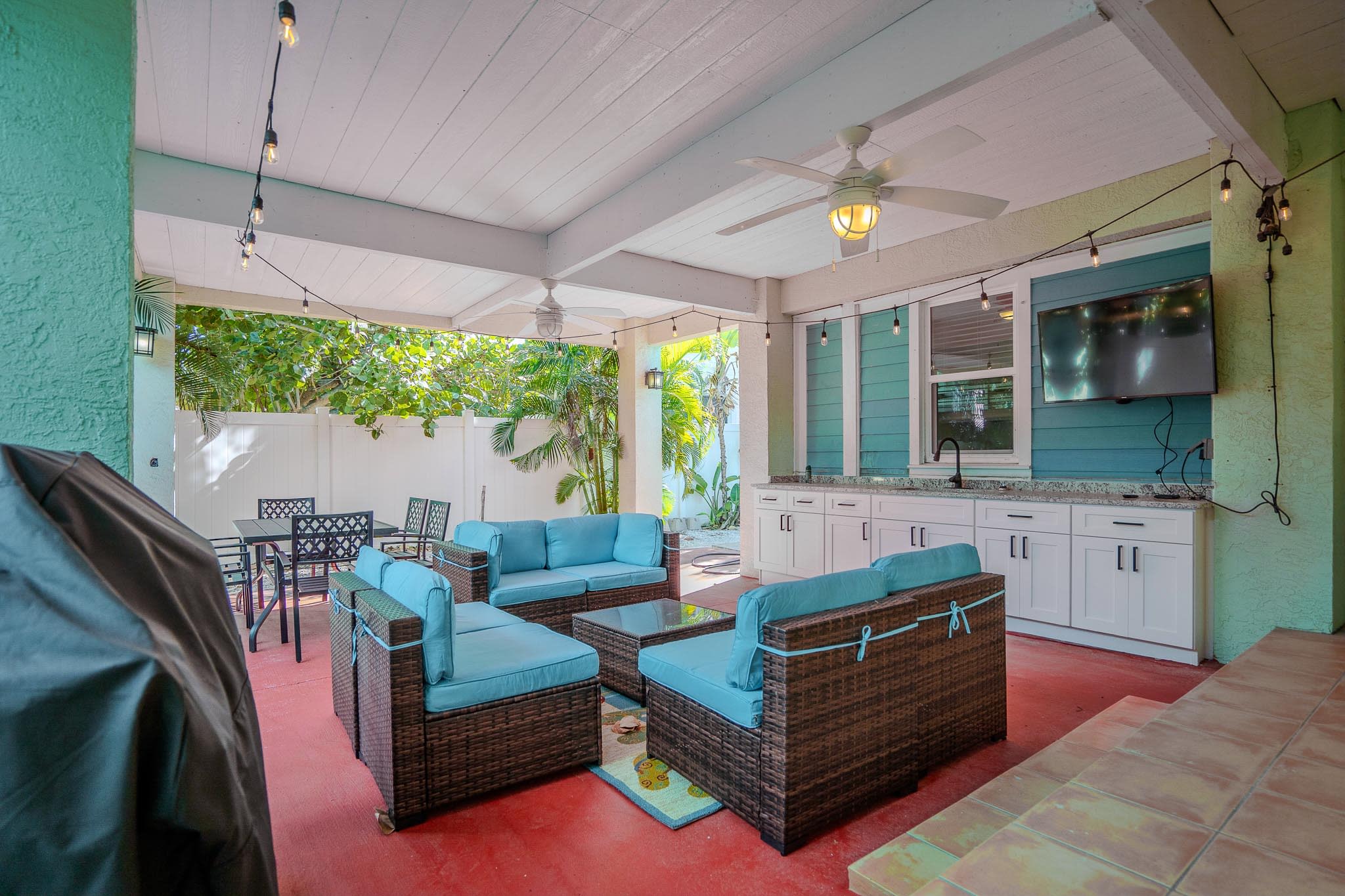 105 21st Ave – photo 3