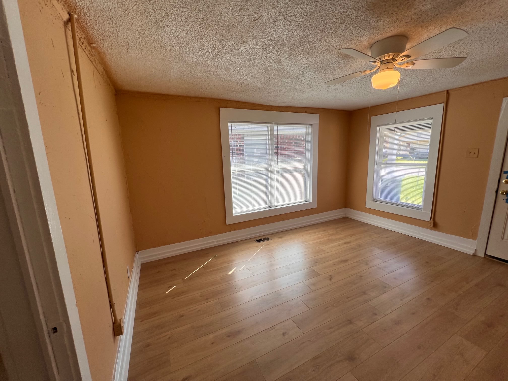 711 36th Avenue – photo 4