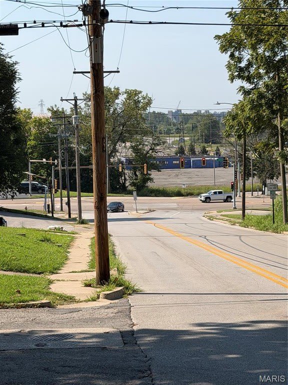 301 Main Street – photo 3