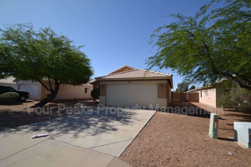 11531 E. Covina St. (MI) – photo 2