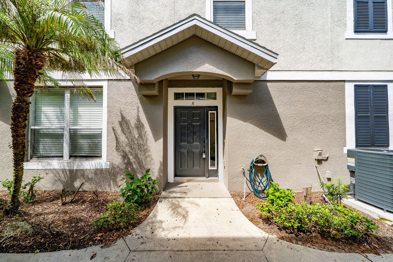 Beautiful 2-Bedroom Townhome in Carter Glen Community – photo 3