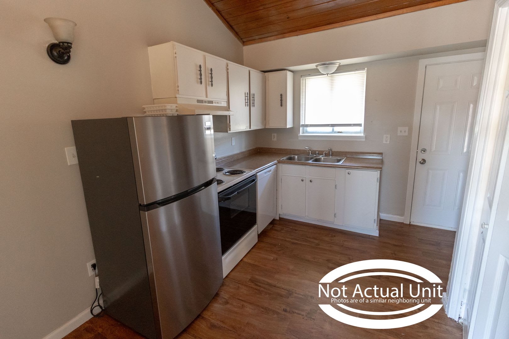 Nice 2 Beds and 1 Bath Northern Columbia – photo 3