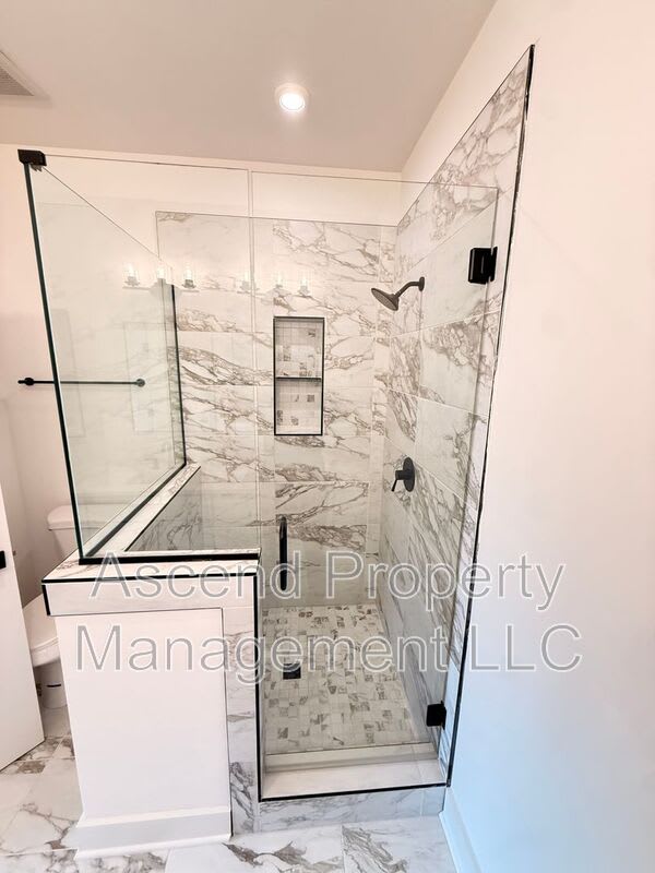 118 Leggo Ave – photo 4