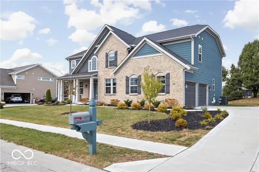 680 Ridge Gate Drive – photo 3