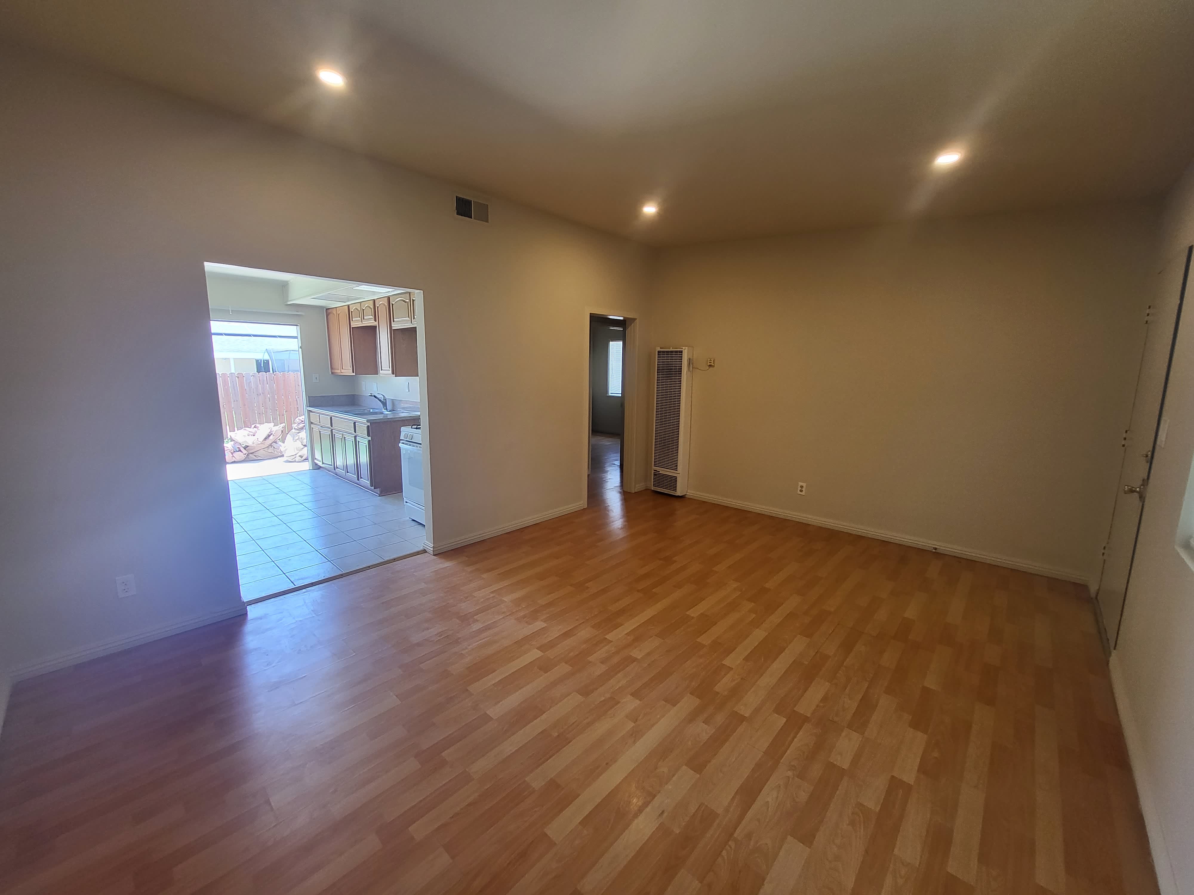 15516 Longworth Ave – photo 3