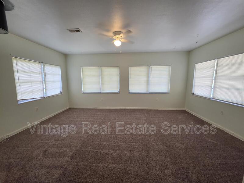 1103 N Crystal Terrace – photo 5