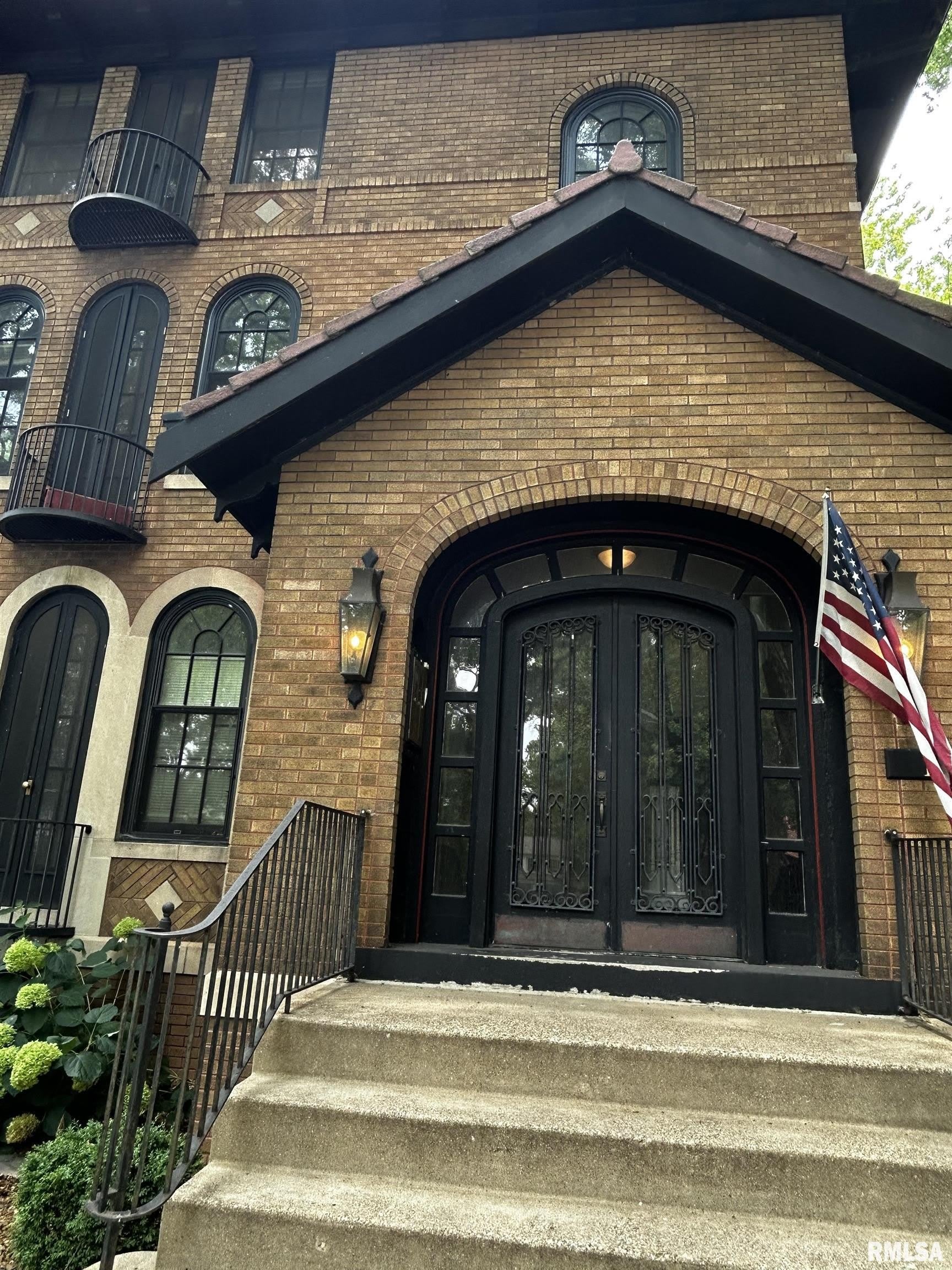 1725 W Moss Avenue – photo 3