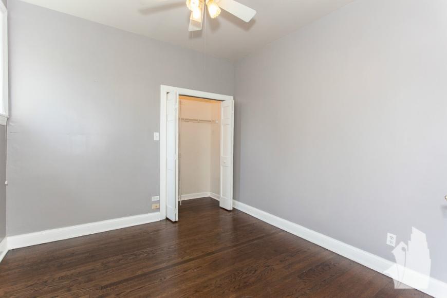 3856 North Southport Ave – photo 4