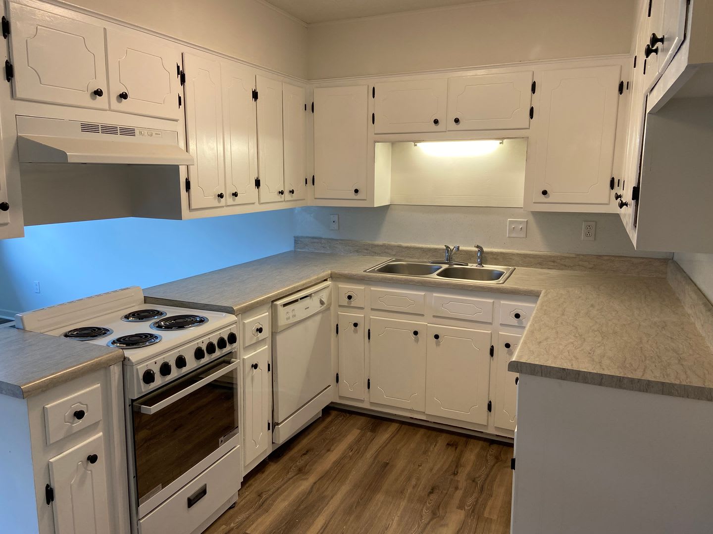 Cosby Apartments – photo 1