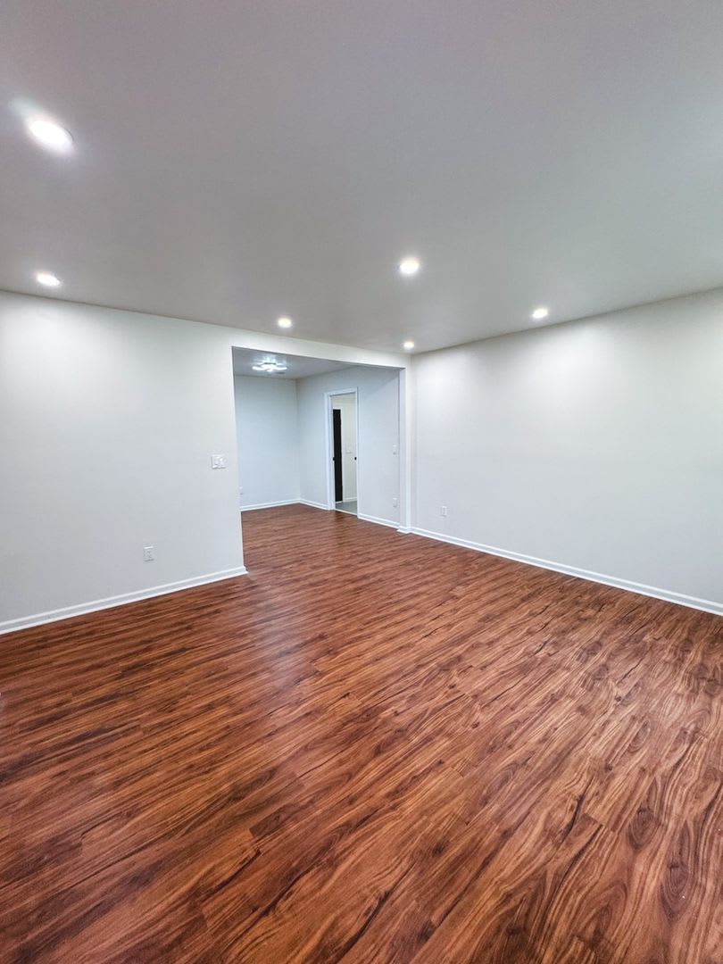 Renovated 3Br 2Ba 1 875 Month Washer Dryer Pet Friendly – photo 4