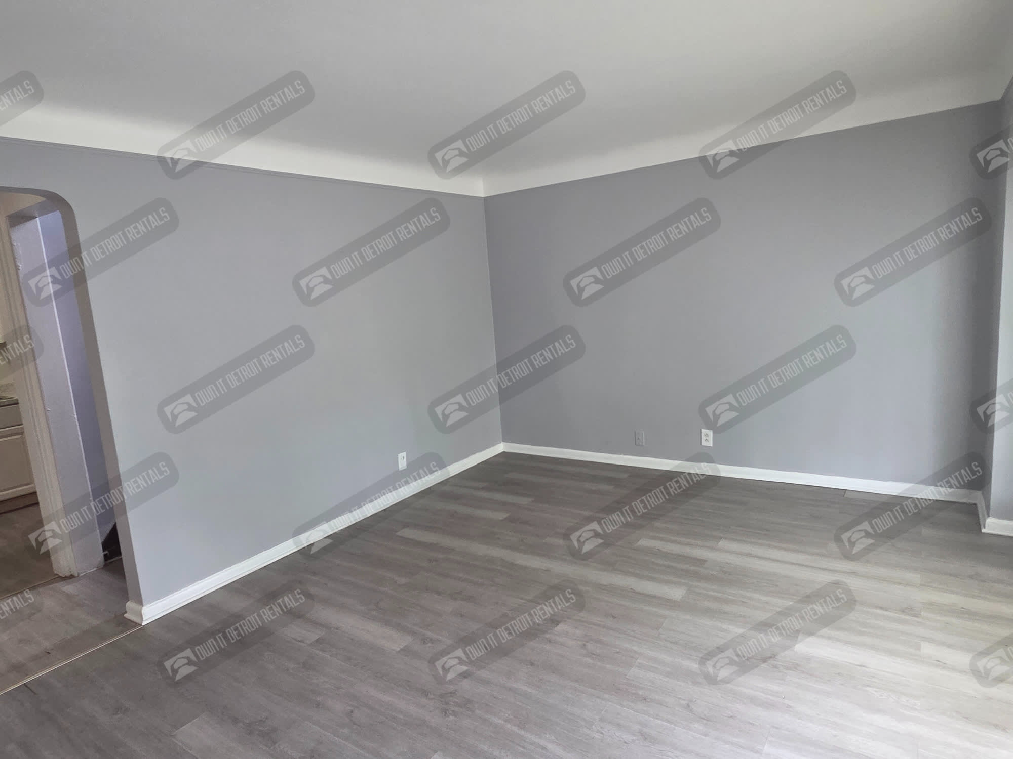 19759 Mccormick St – photo 5
