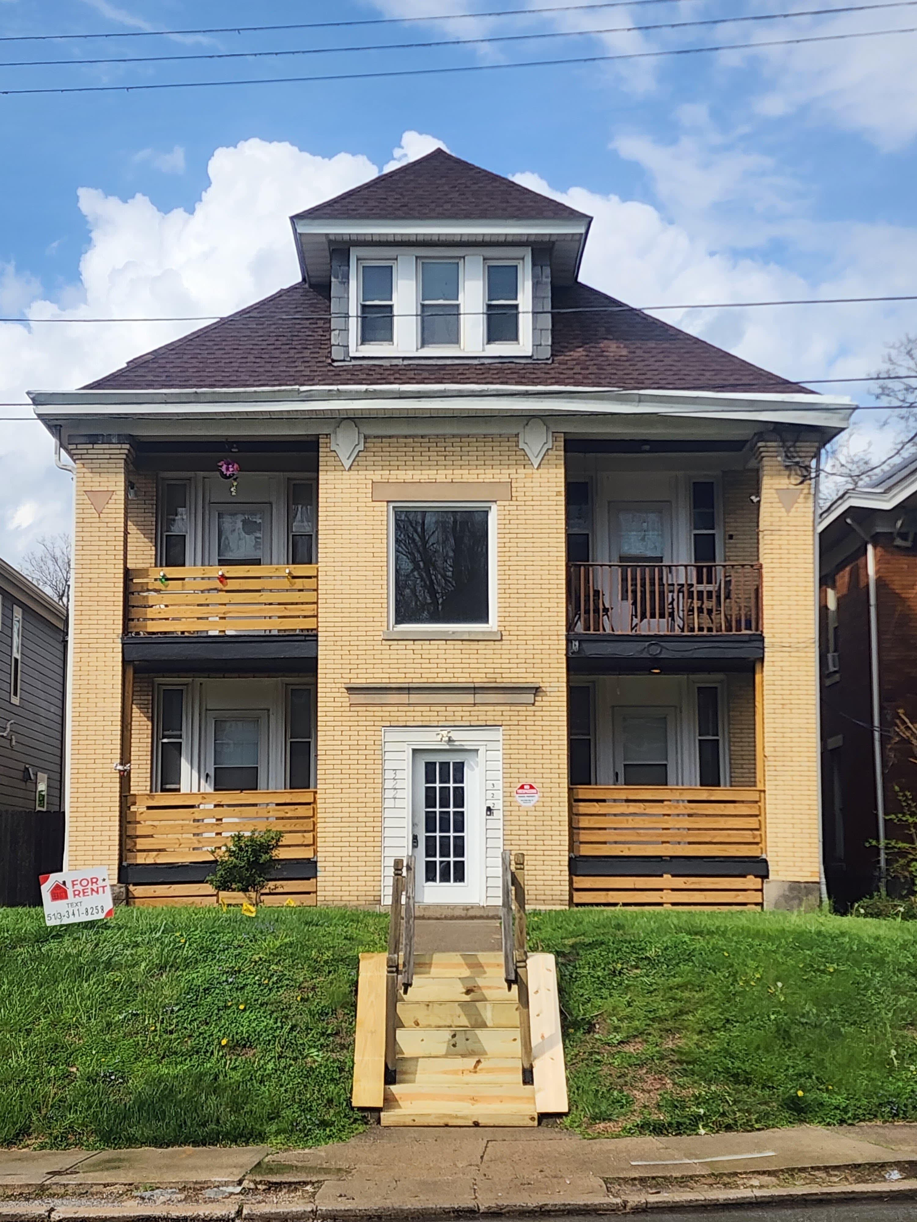3221 Gilbert Avenue – photo 1