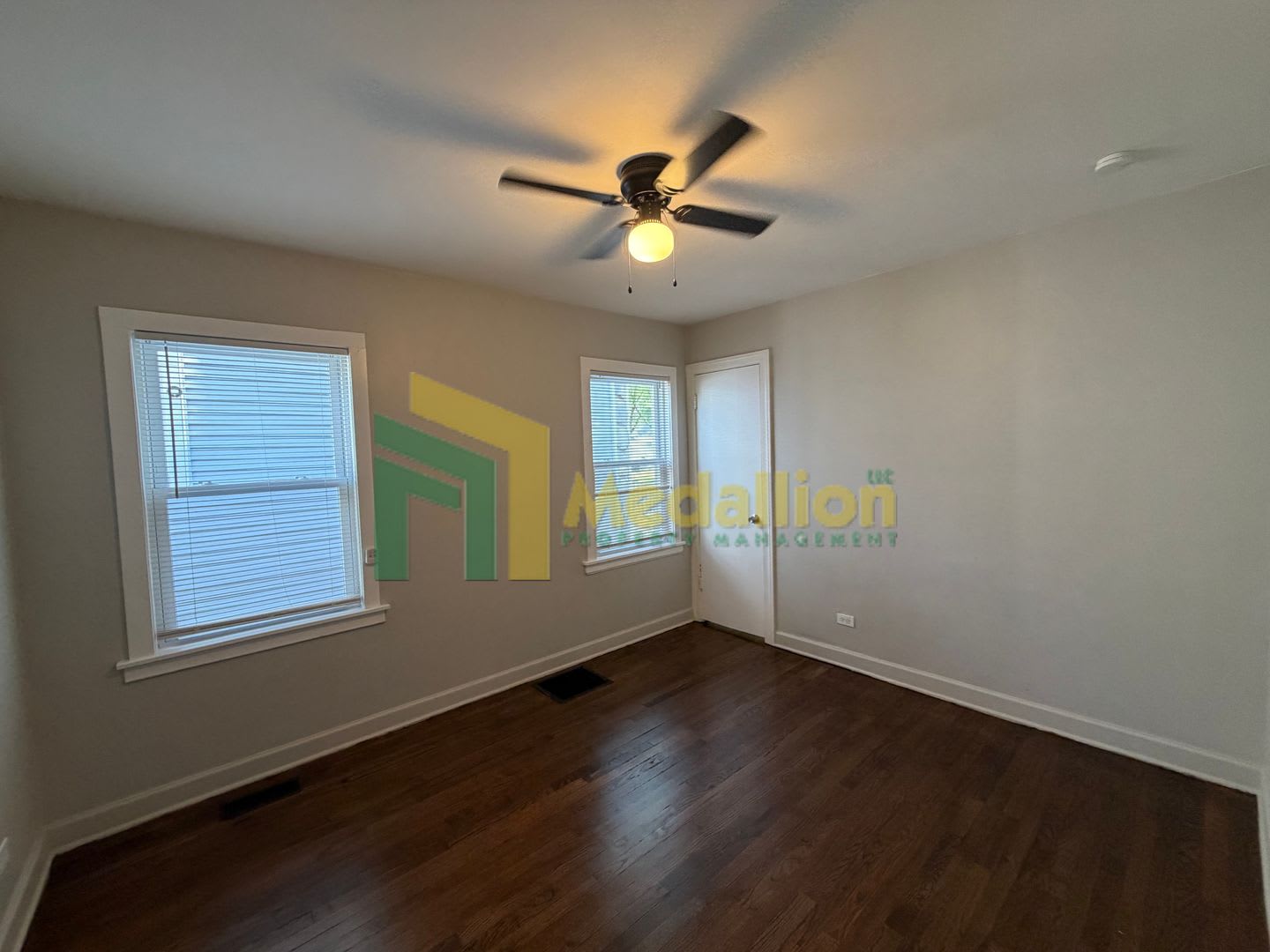 Updated 4-Bedroom Brick Ranch with Side Drive and Yard – photo 4