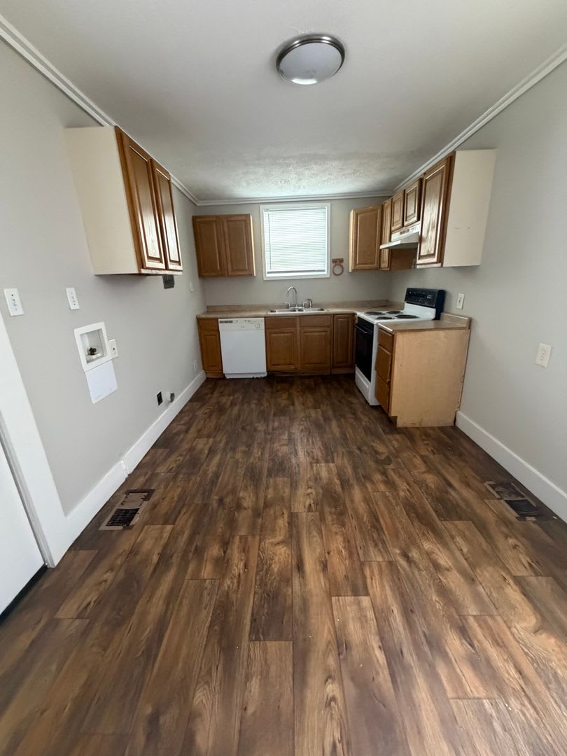 Bemis Welcomes You! Section 8 Approved!!! – photo 4