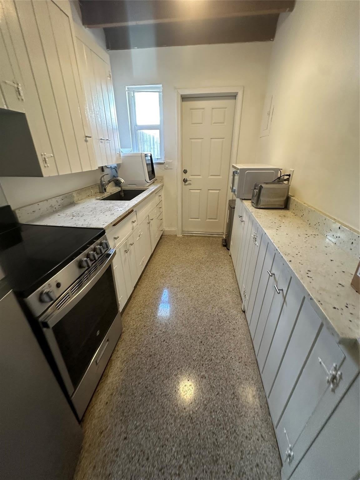 234 NE 5th Terrace – photo 5