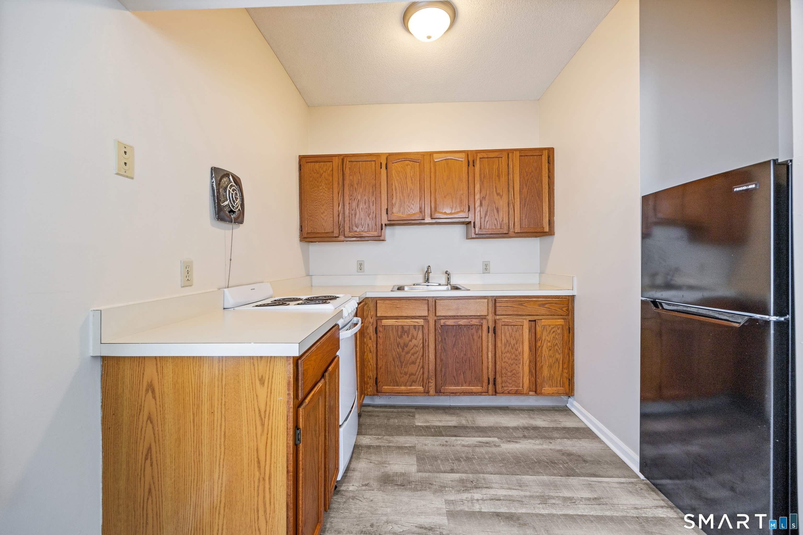 630 Broad Street – photo 3