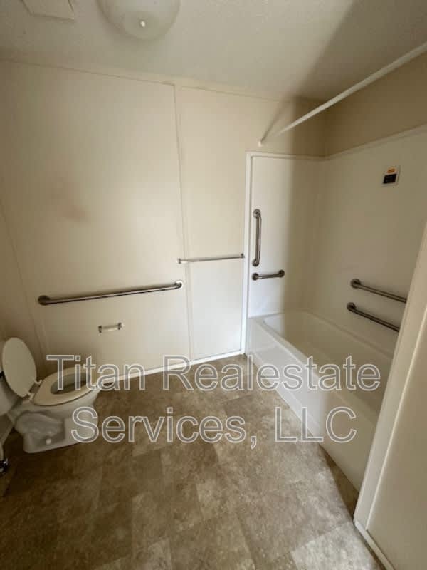 1835 South Lake Arthur – photo 5