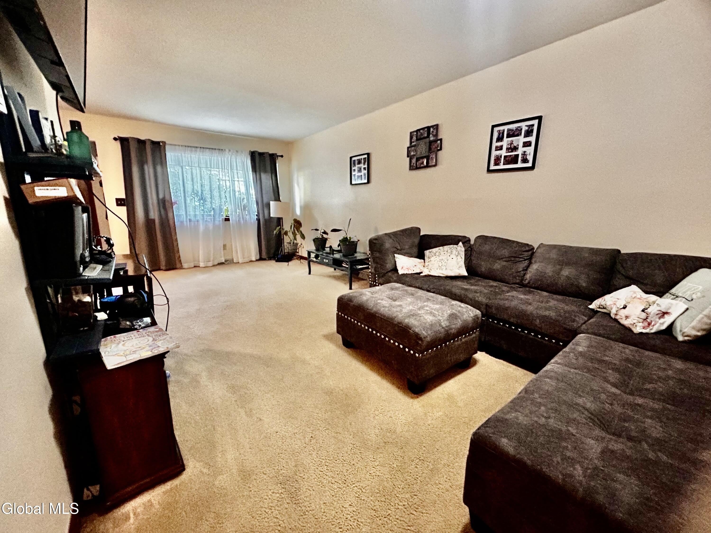 34 Henderson Road – photo 5