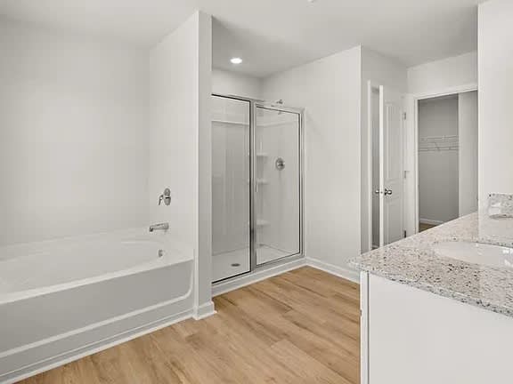 210 Deerberry Dr – photo 5