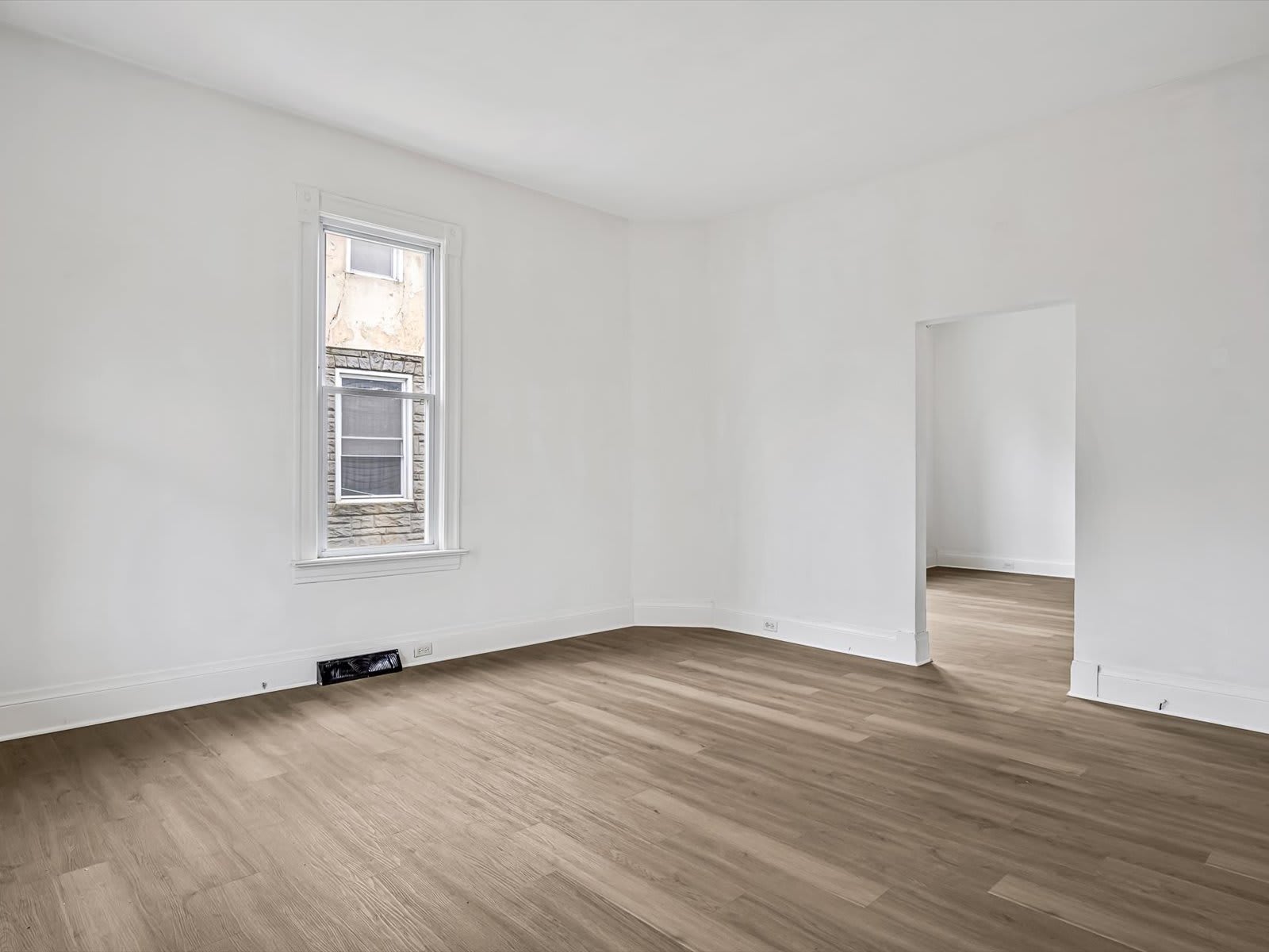 2928 Mary Irene Street – photo 2
