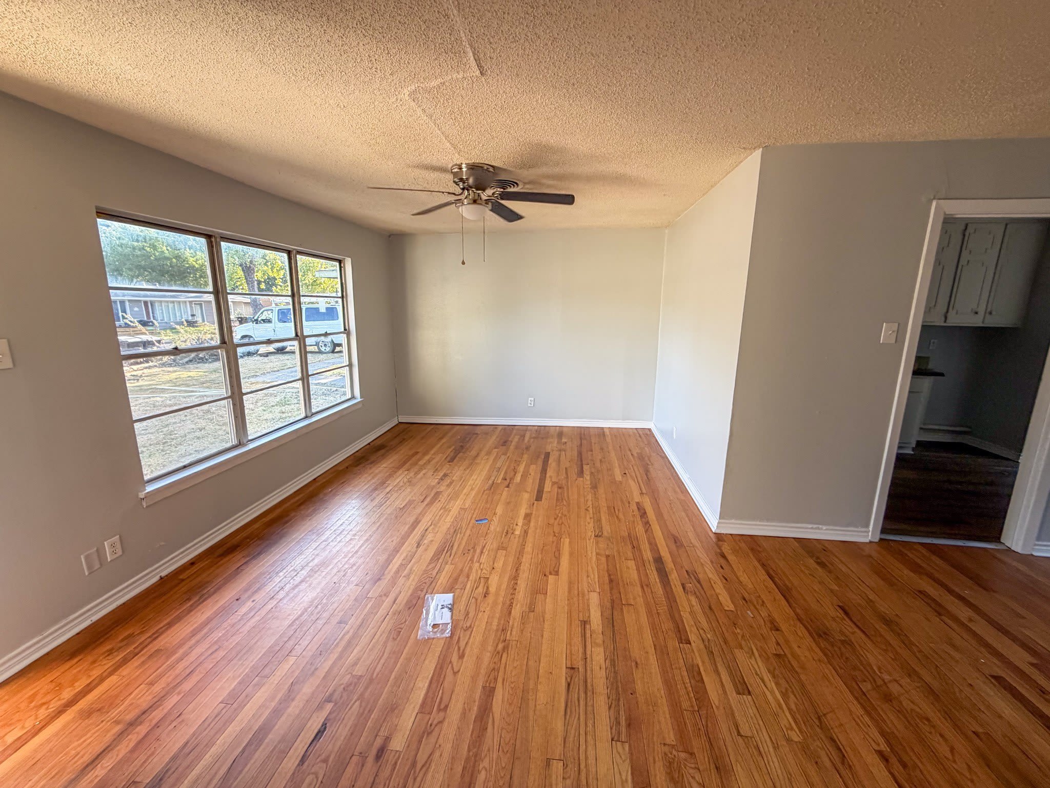 121 Vandenburg Drive – photo 3