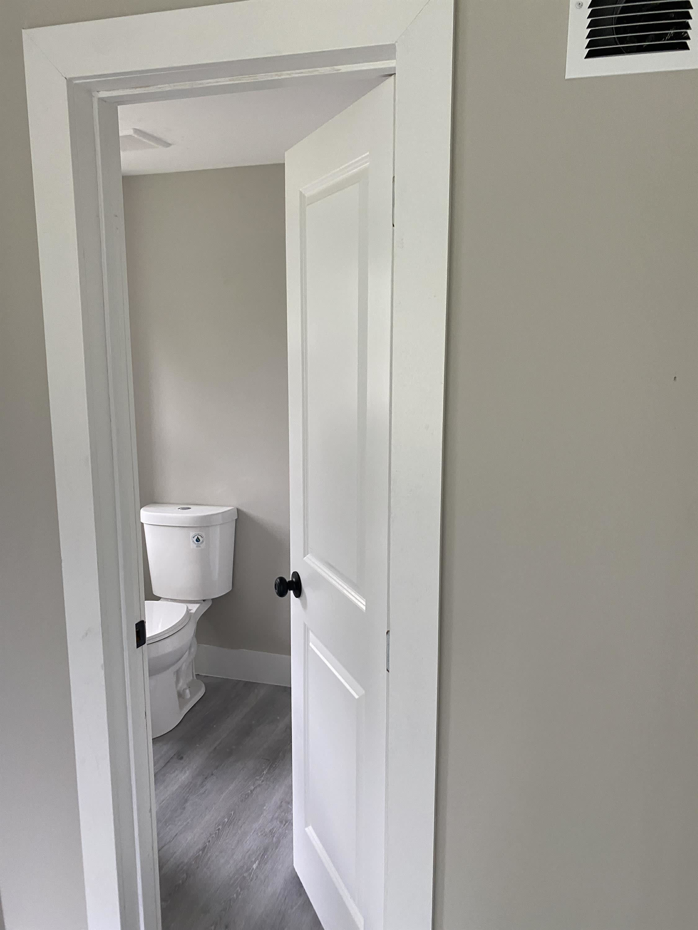 521 East Jackson Street A – photo 5