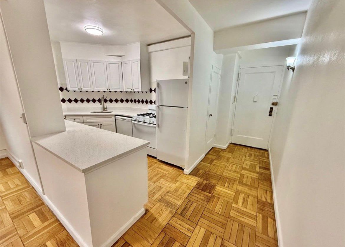 1735 Purdy St # 7654 – photo 1