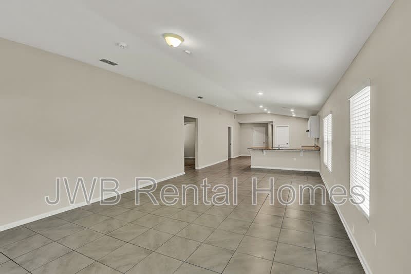 86833 Iron Rail Ct – photo 4