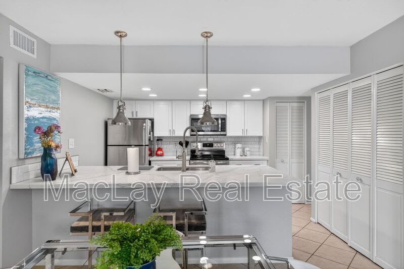 1920 W Lindner Ave – photo 2