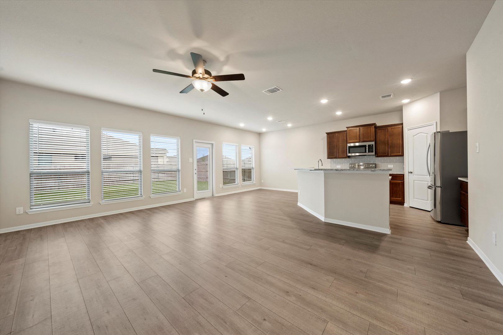 AVAILABLE NOW! Beautiful 3 Bedroom Home Located in Temple, Texas! – photo 5