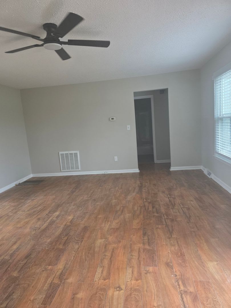 NEWLY UPDATED HOME! – photo 2