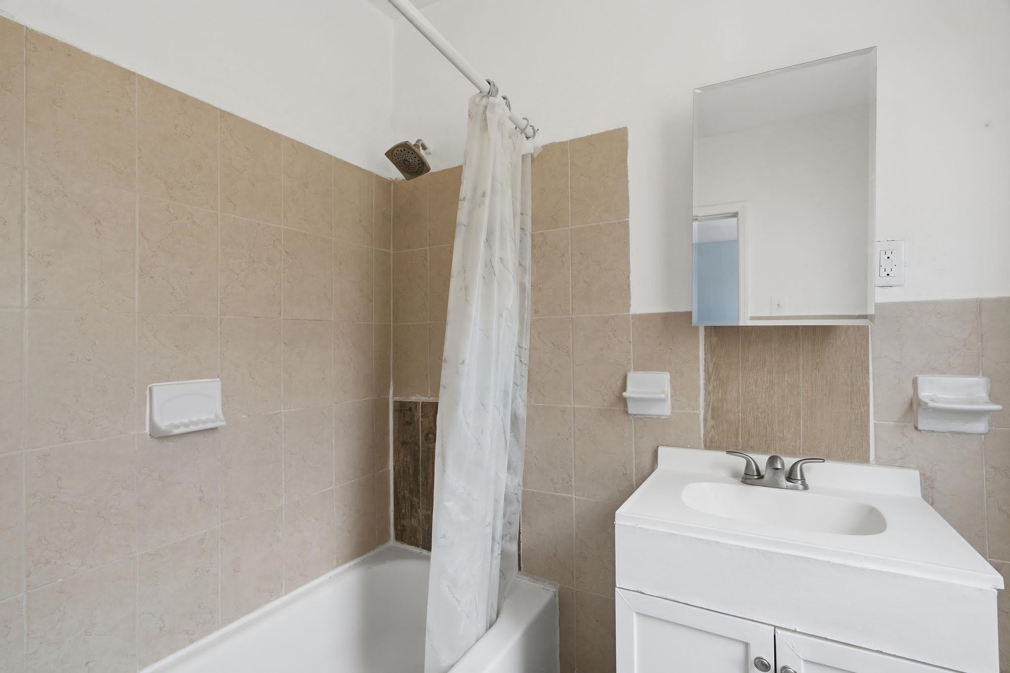 6605 DURHAM AVE – photo 4