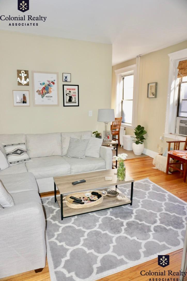 368 Chestnut Hill Ave. – photo 1