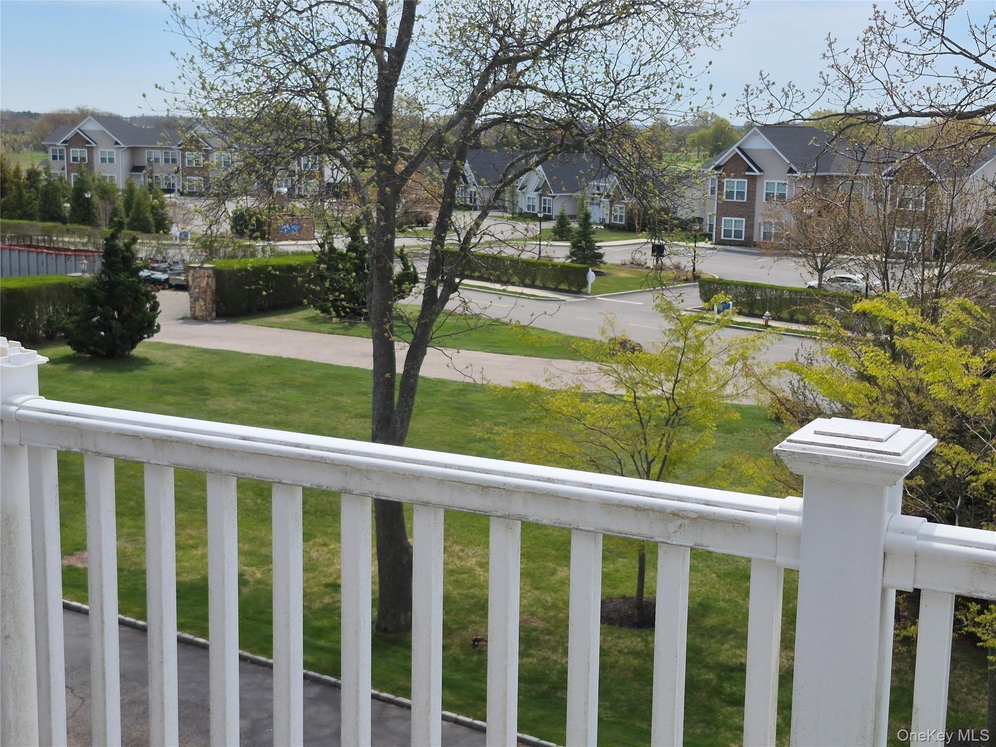 44 Fox Hill Drive – photo 5