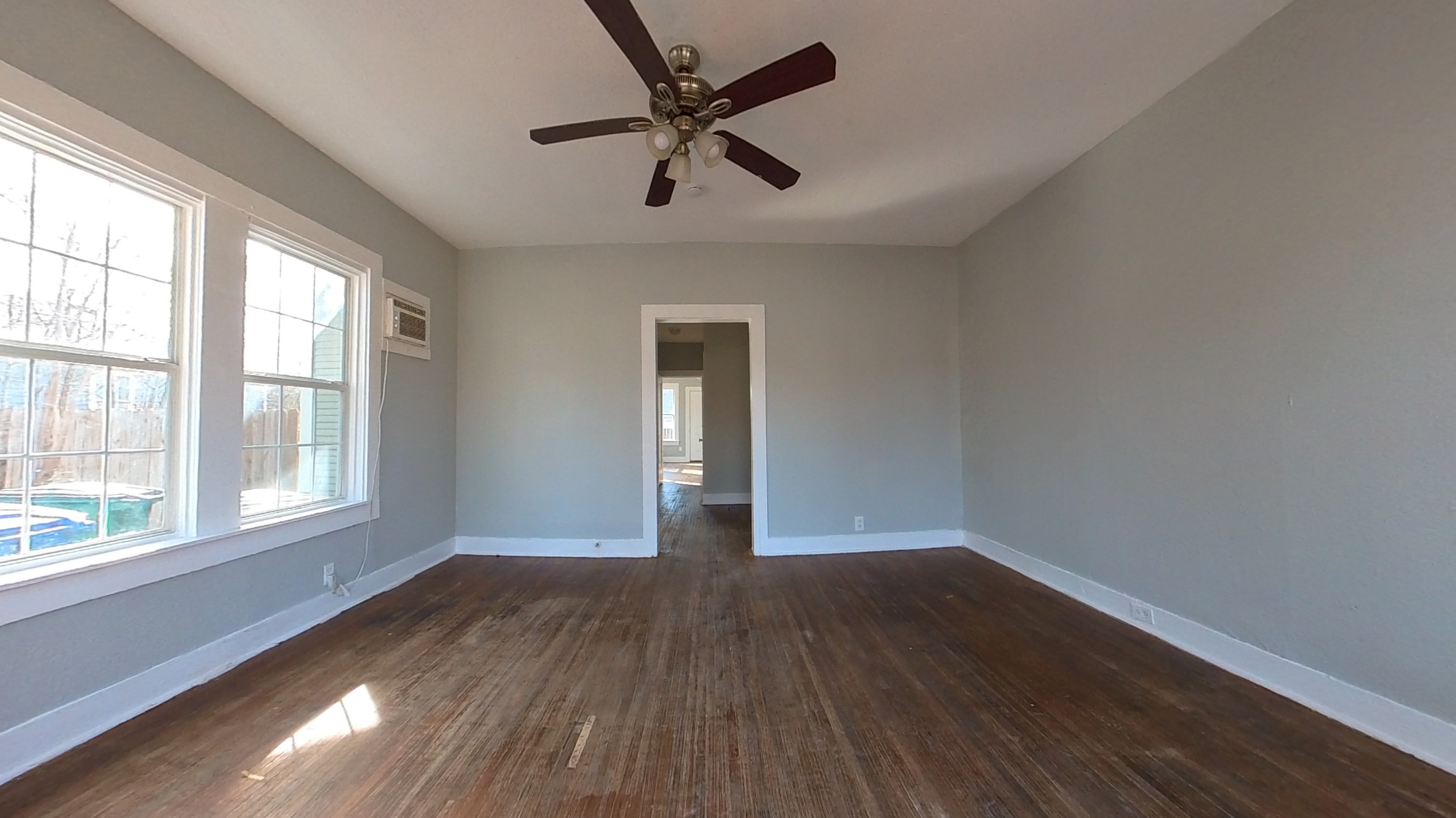 540 Kayton Avenue – photo 2