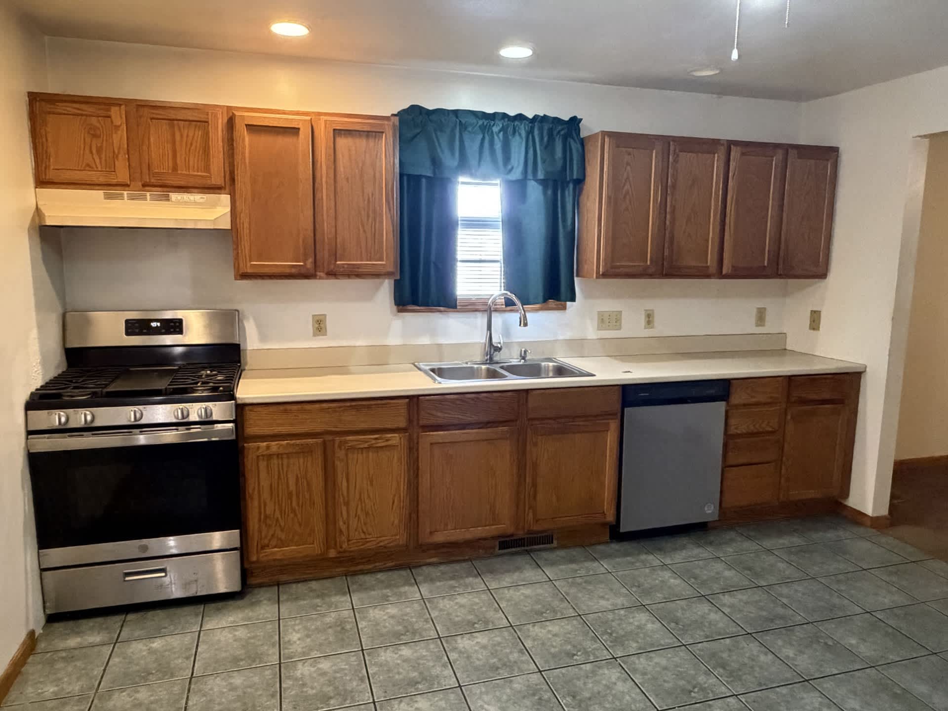 50 North Kimberly Avenue – photo 2