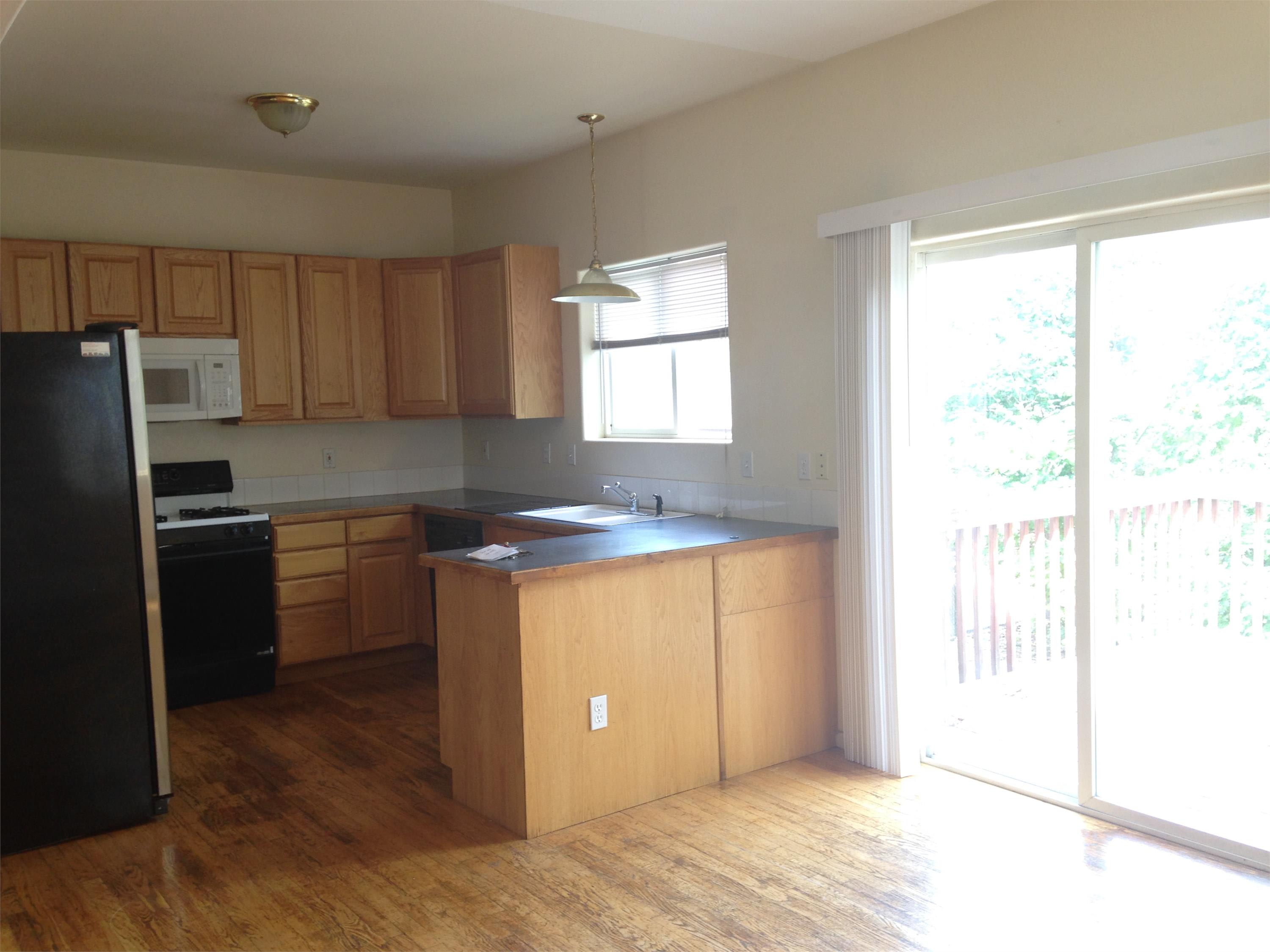 3683 IRIS AVE – photo 3