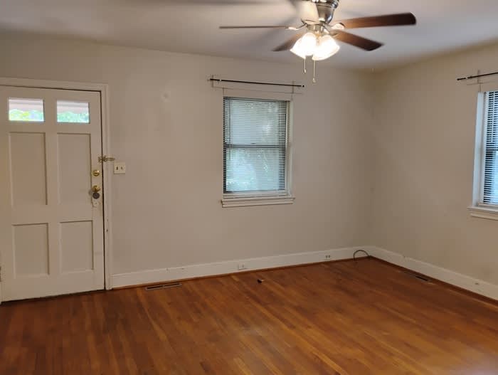 1007 Rosehill Avenue – photo 3
