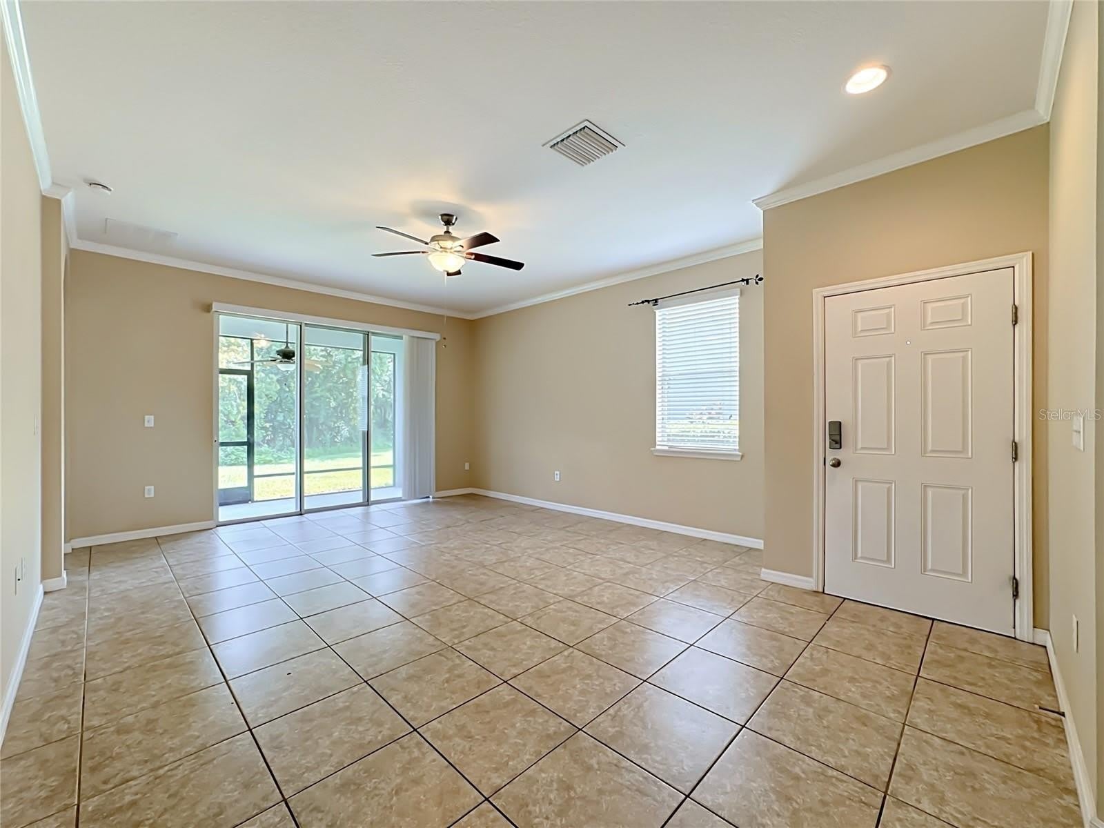 7434 SURREY PINES Drive – photo 5